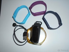 Xiaomi Mi Band 5  za vše 200kč - 2