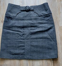 Dámské oblečení mix - kalhoty, sukně, šaty vel. 38, M - 2