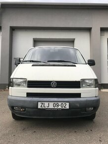 VW TRANSPORTER T4 2,5TDi 75KW 9míst - 2