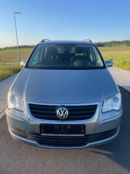 Volkswagen Touran 2.0 TDI, 7 míst, alu - 2