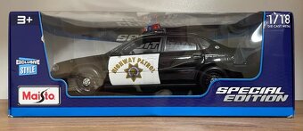 1:18 CHEVROLET IMPALA SS CALIFORNIA HIGHWAY PATROL RARE - 2