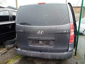 Hyundai H1 2.5crdi 125kW r.v.2008 - 2