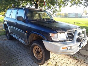 Nissan patrol y61 wagon - 2