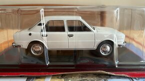 Škoda 105L (1978) biela Hachette 1/24 + časopis CZ - 2