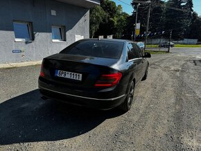 Mercedes Benz C - 2