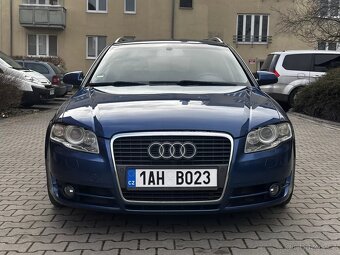 Audi A4 2.7 TDI V6 Kůže Navi Automat Xenony Tažné H&R - 2