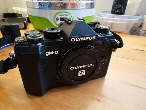 Olympus OM-D E-M5 Mark III - 2