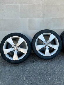 Skoda Denom r17 5x112 225/45 zimné pneumatiky - 2