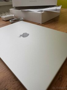 Macbook pro 16 m1 16GB Ram/ 512GB ssd (TOP stav) - 2