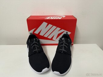 Nike Roshe One Black White - 2