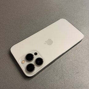 Stříbrny iPhone 13 Pro 128GB, pěkný stav, 12 měsíců záruka - 2