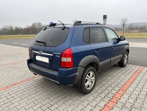 Hyundai Tucson 2.0 CRDi 130kW po 1maj v ČR NAVI - 2