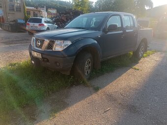 NISSAN NAVARA DOUBLE-CAB 2.5DCI 4WD - 2