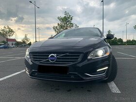 Volvo V60 208kW D6 PHEV 4x4 STK 1/2025 284tis + nové pneu - 2