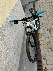 Trek Marlin 5, junior, velikost kol 27,5’ lehké - 2