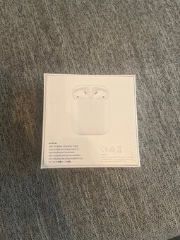 Apple AirPods - 2