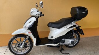 Piaggio Liberty 125 / 2011/  po majitelce / 2x klíč / Pěkný - 2