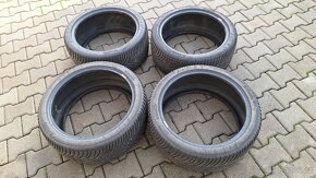 Zimní pneumatiky 225/40 R18 92V - 2