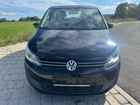 Volkswagen Touran 1.4 TSI, 7 míst - 2