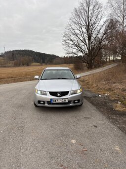 Honda Accord 2.4 140kw automat 249tis km nová stk - 2