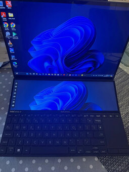 asus zenbook pro 14 duo I7 - 2