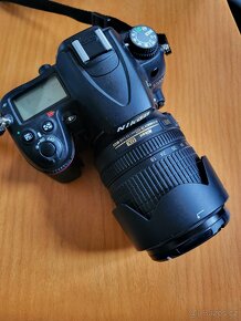 Nikon D7000 + objektiv AF-S Nikkor 18-105 mm - 2