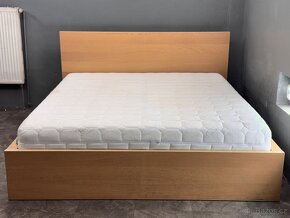 Postel IKEA MALM 180x200 + 4 šuplíku - 2