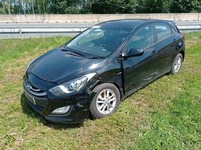 Hyundai i30 1.6 CRDi blue drive active náhradní díly - 2