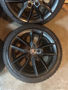 ALU Kola ŠKODA 5X112 R18 GEMINI Zimní Pneu 225/40/18 - 2