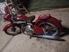 Jawa 250 pérák, 1953 po renovaci - 2