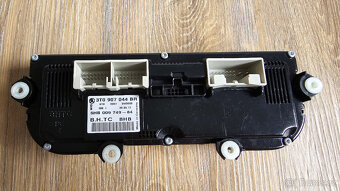 Ovládací panel klimatizace Climatronic Škoda - 2