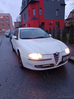 Alfa Romeo 147 1.9JTD 103 kW (2003) - 2