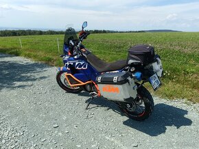 KTM 990 Adventure Dakar - 2