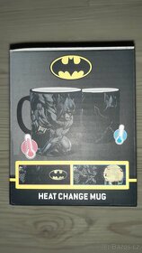 Magický hrnek Batman 320ml - 2