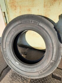 215/75R17,5 - 2