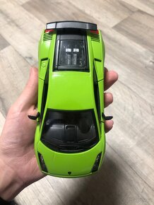 Model auta Bburago Lamborghini Gallardo 1:24 - 2