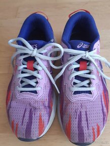 Sportovní obuv Asics vel. EU38 - 2