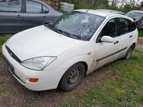 Ford Focus 1.8 TDDI 66.KW r.v.2000 GHIA - pouze díly - 2