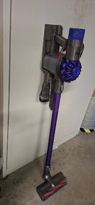 Dyson V6 - 2