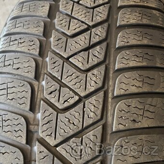 Zimní pneu 225/45 R18 95V Pirelli 5-5,5mm - 2