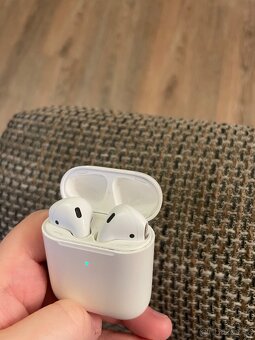 Apple Airpods - 2