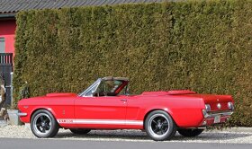 1966 FORD MUSTANG CABRIO 5 SPEED SHOW CAR - 2