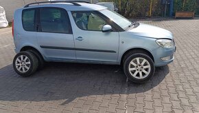 Škoda Roomster 1.2tsi barva Q5W - 2