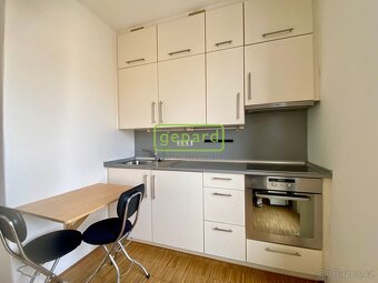 Pronájem bytu 1+kk 27 m² - 2