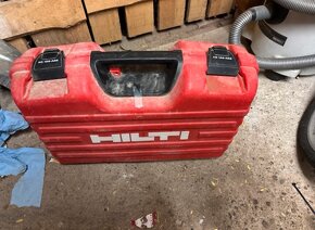 Hilti Aku bruska + vrtačka + baterie, nabíječka, lampa, kufr - 2