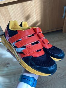 Sportovní boty Adidas vel. 36 - 2