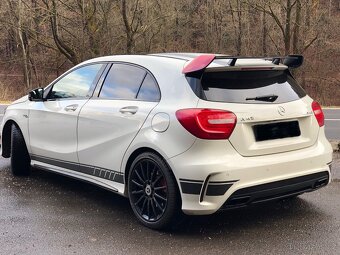 Mercedes AMG a45 - 2