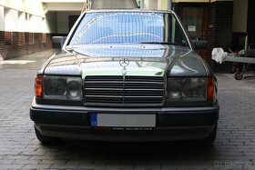 Mercedes-Benz 124 250D turbo - 2