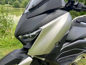 Yamaha X-Max 300 - 2