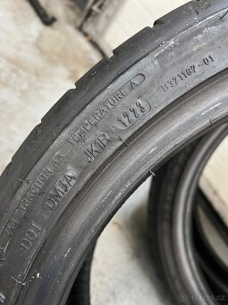 Letní pneu Dunlop Sport Maxx RT 225/40 r19 93Y - 2